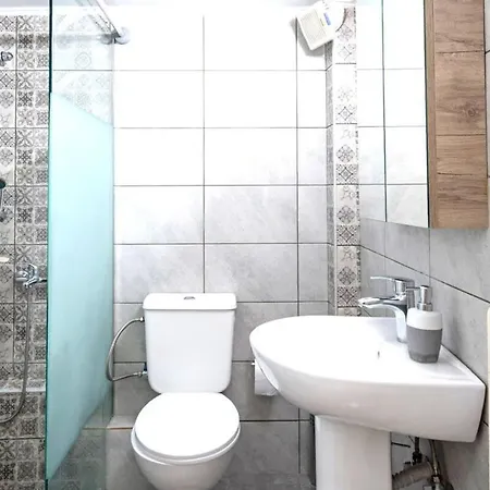 Cozy Luxury In Neos Kosmos Athens