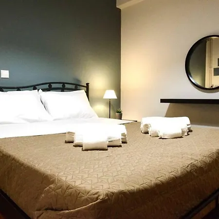 Cozy Luxury In Neos Kosmos Athens
