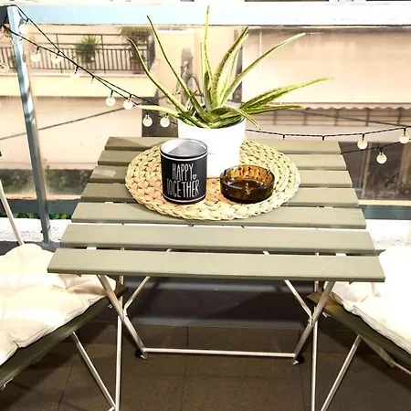 Cozy Luxury In Neos Kosmos Apartment Athens